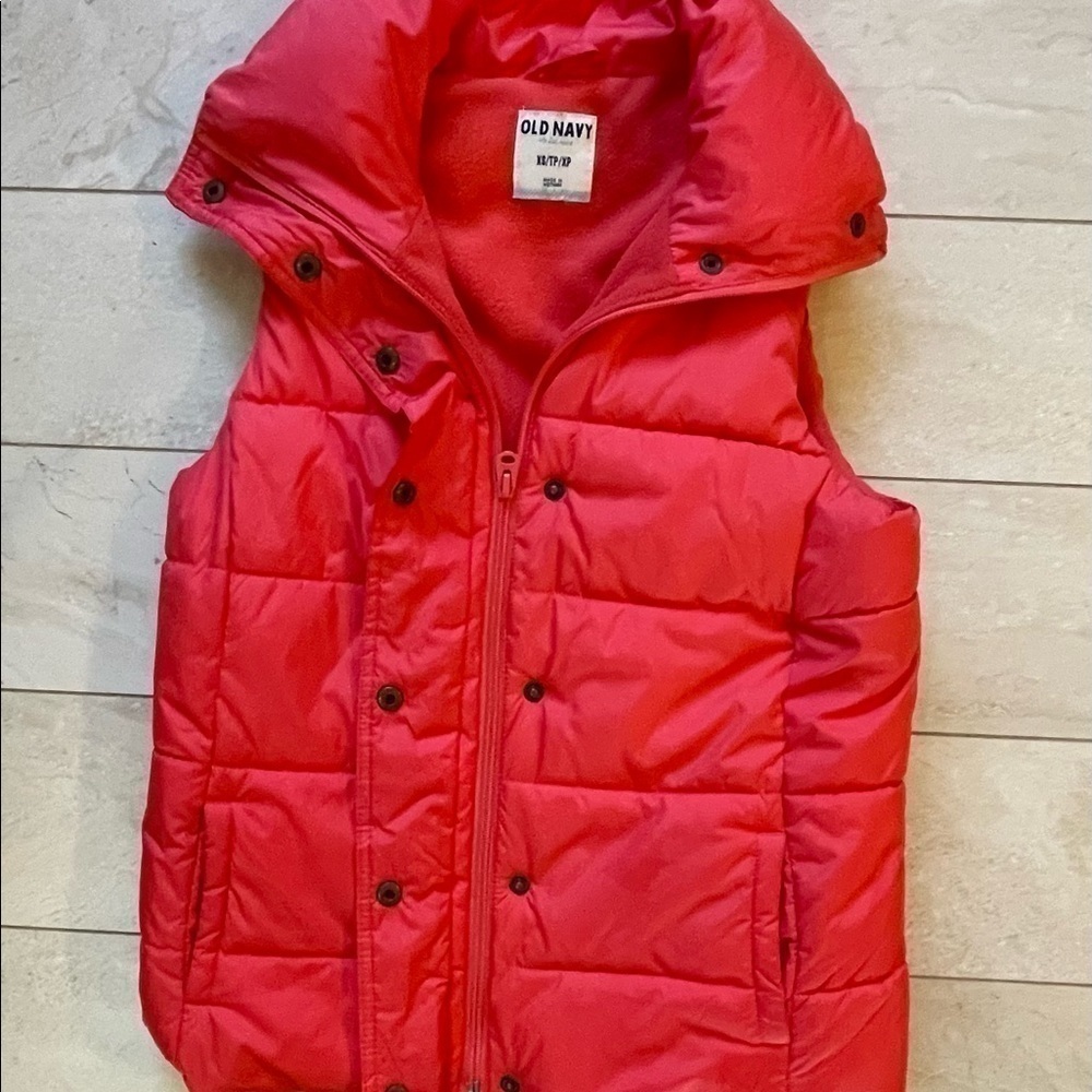 NWOT women’s winter vest